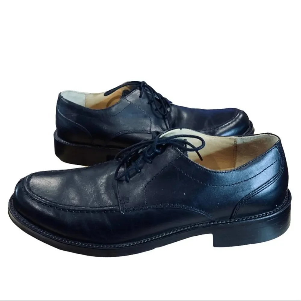 Dockers men’s dress shoes black lace up size 8.5 medium.‎